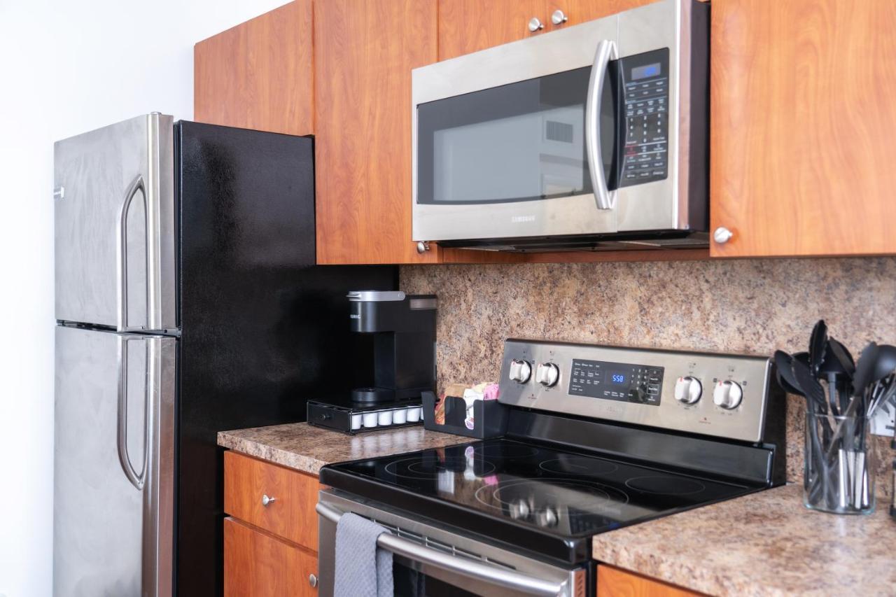 Miami Beach Apartments Exterior photo