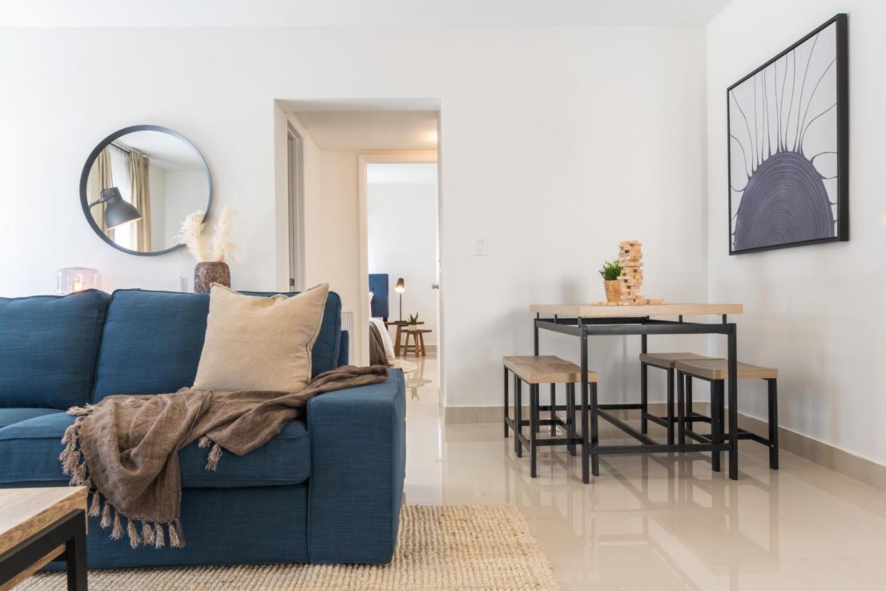 Miami Beach Apartments Exterior photo