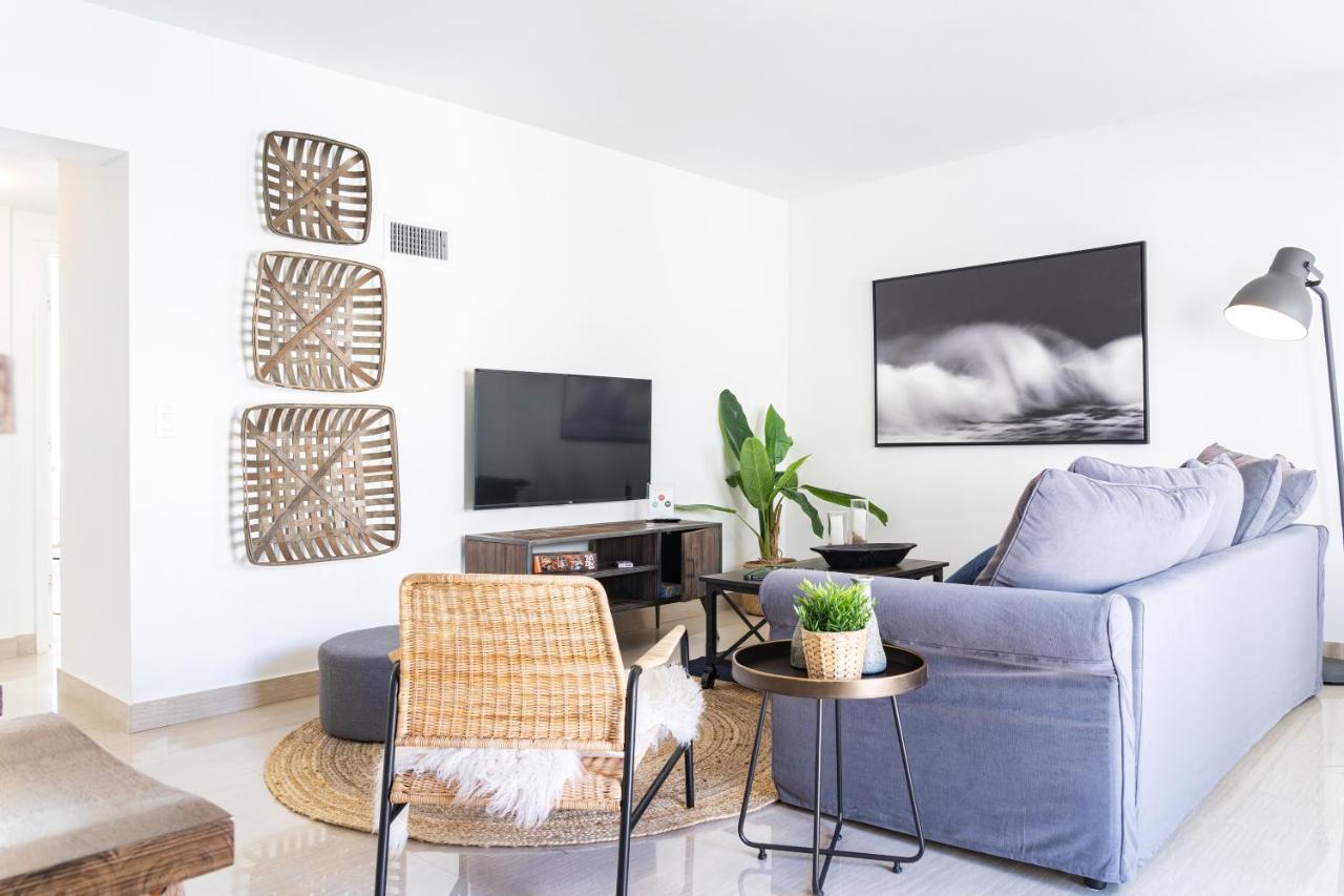 Miami Beach Apartments Exterior photo